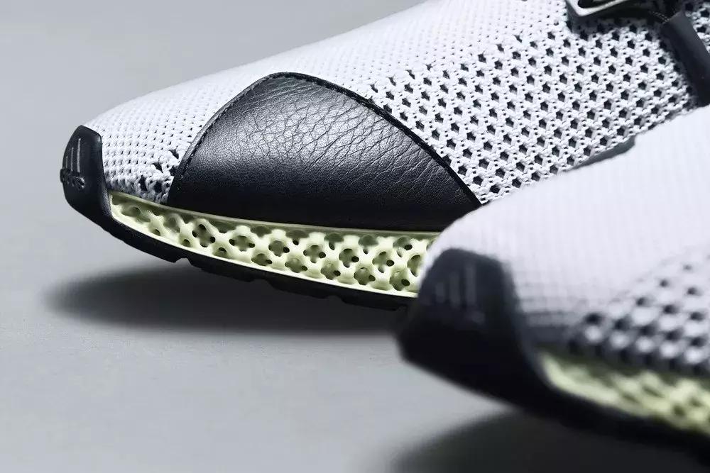 yeezy澶嶅埢鐞冮瀷,aj鍜寉eezy鍒板簳璋佹槸娼瀷涔嬬帇