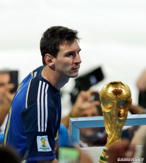 世界杯颁奖金球金靴,世界杯金球奖和金靴奖得主