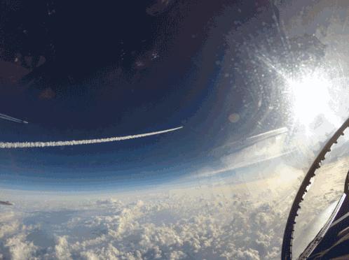 战斗机被导弹锁定后还能逃跑吗,战斗机被导弹锁定做什么机动