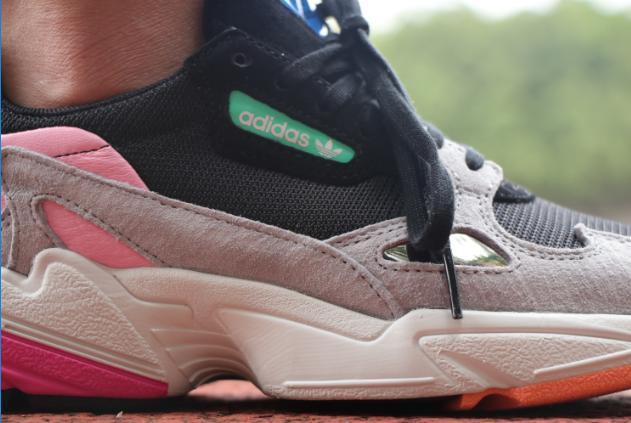 adidas官方旗舰老爹鞋,adidas纯色老爹鞋哪个款色好看