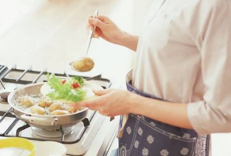 夏天凉霸实用吗,冷霸和凉霸哪个更适合厨房