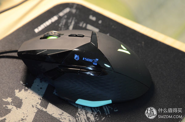 雷柏v30s鼠标评测,雷柏rapoov500pro机械键盘测评