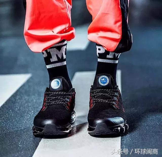 特步联名中国新说唱鞋 (老爹鞋特步中国新说唱)