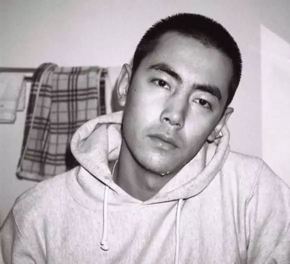 男生自己剪寸头怎么弄,男生剪寸头意味着什么