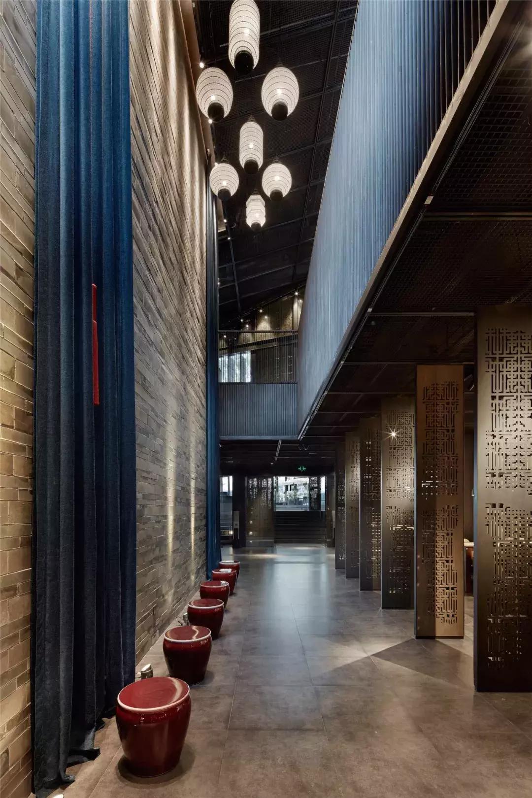 独倚望江楼赏析,作品赏析英文