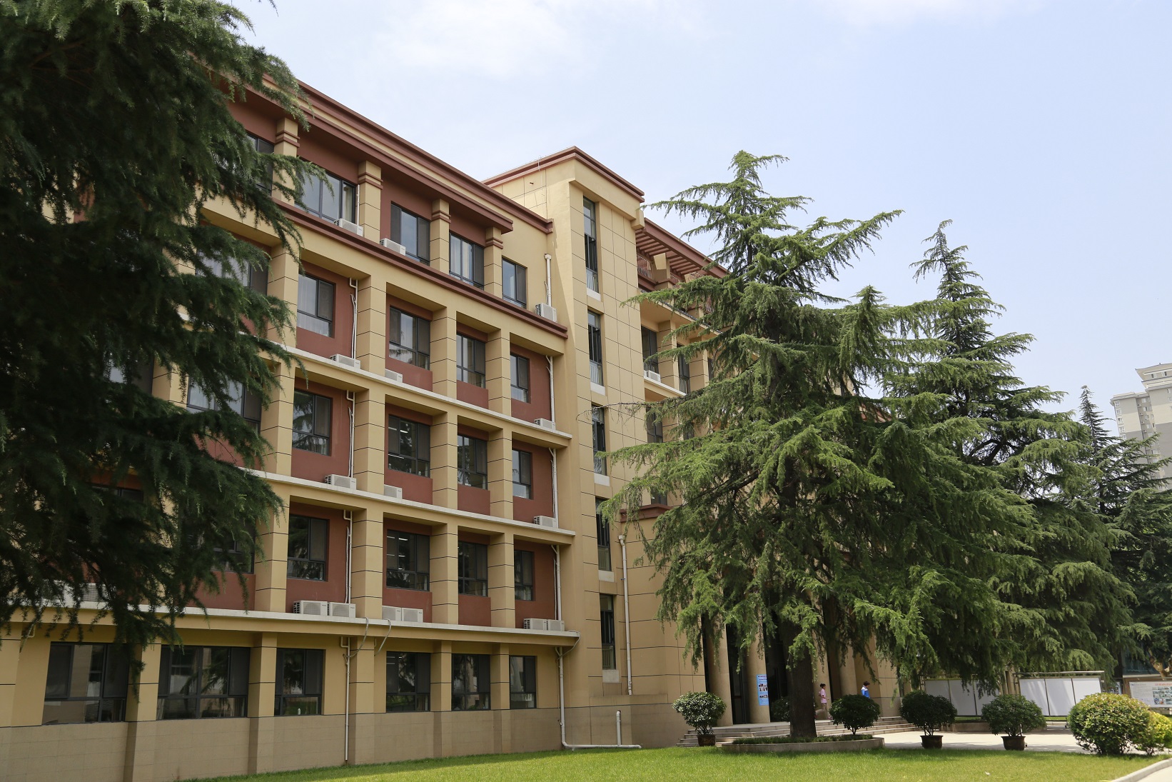 栉风沐雨砥砺前行薪火传承,栉风沐雨，砥砺前行