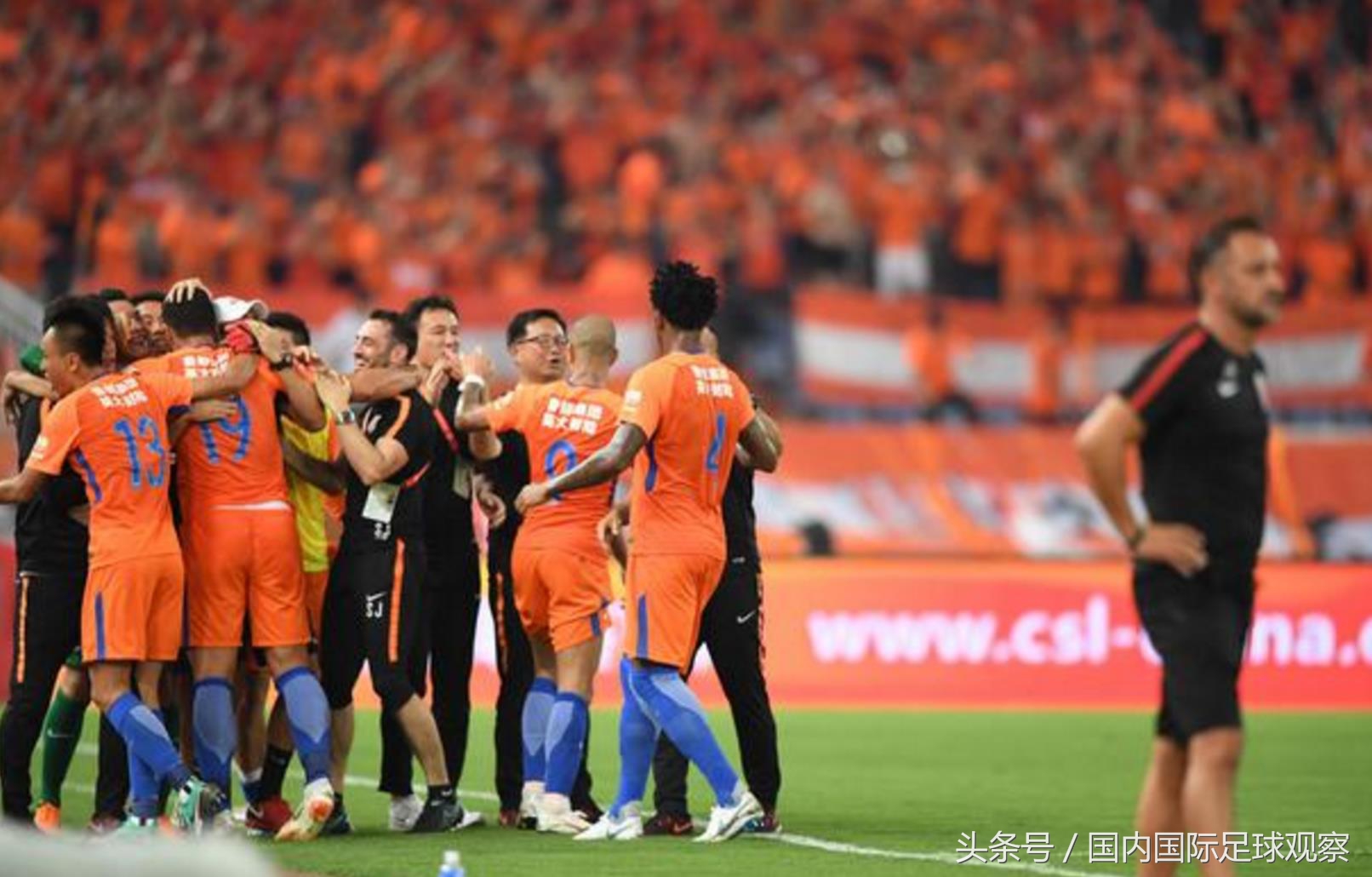 山东鲁能与上港的比赛,鲁能vs上港裁判处理