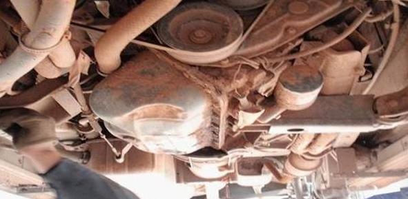 买新车时无条件赠送底盘装甲地板,沃尔沃新车有必要装底盘装甲吗