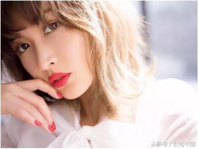 明人不说暗话下一句你知道吗,明人不说暗话这句话有多少人懂