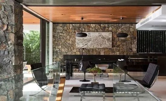 足球巨星豪宅前后对比,足球明星豪宅装修风格