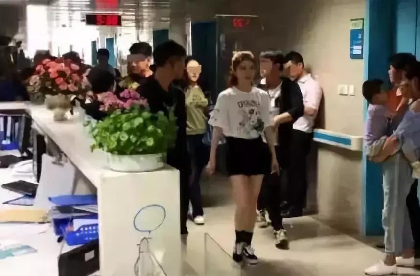 张继科景甜公布恋情后首甜蜜同框,张继科景甜被爆出恋情