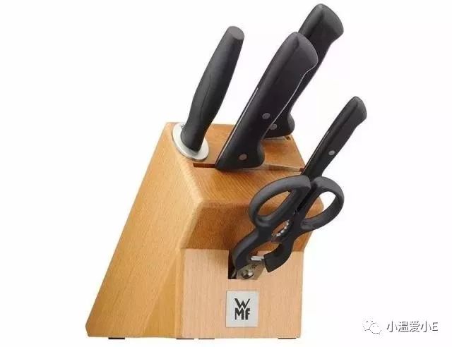 姣斿洟璐环鏍艰繕渚垮疁,姣斿洟璐洿鍥㈣喘