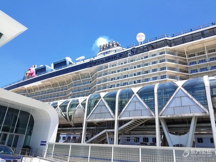 皇家加勒比游轮量子号游记,坐海洋量子号游轮旅游攻略