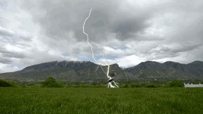 要命还是要赞？这些nozuonodie的自拍吓的小编手机都掉了！