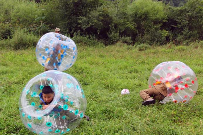 你的夏天又闷又热？不好意思，我们的Summer又清爽又有趣~