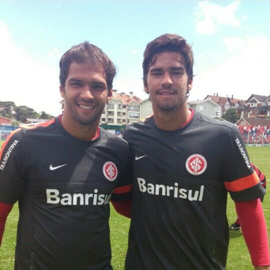 利物浦门将阿利松为啥这么墨迹,阿利松火速加盟利物浦