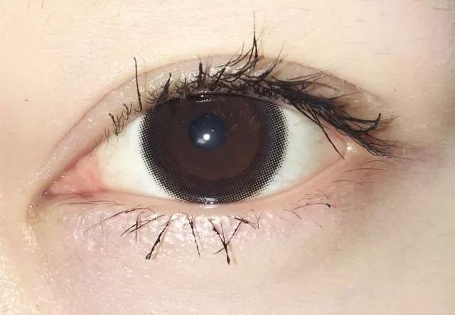 8款热门睫毛膏专业测评，Angelababy最爱的睫毛膏居然垫底了！