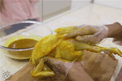 南宁这家专注“*鸡做**”的店，让吃货们每天沉迷“吃鸡”无法自拔！