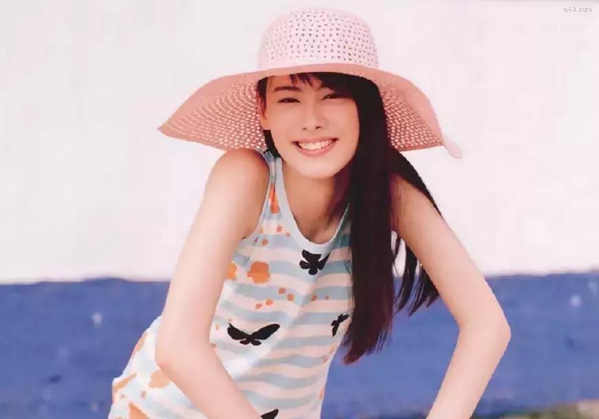 十大女星黄圣依刘亦菲,影视圈内最美十大女子