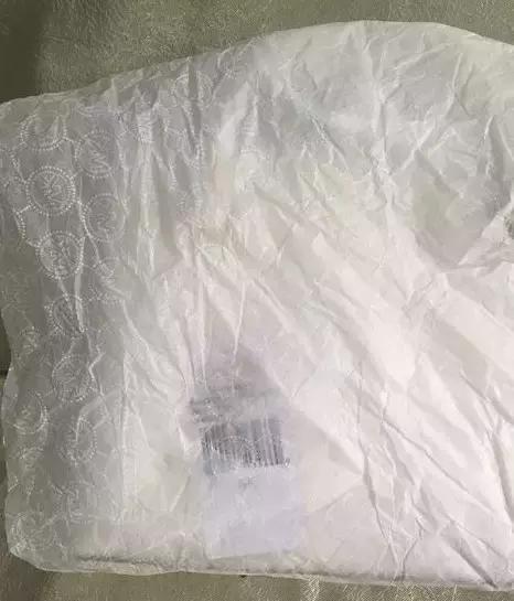 怎么区分正品和高仿的mk,mk正品和仿品能看出来吗