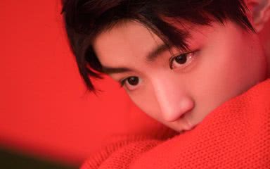 明星看王俊凯哭了,王俊凯伤心落泪照片