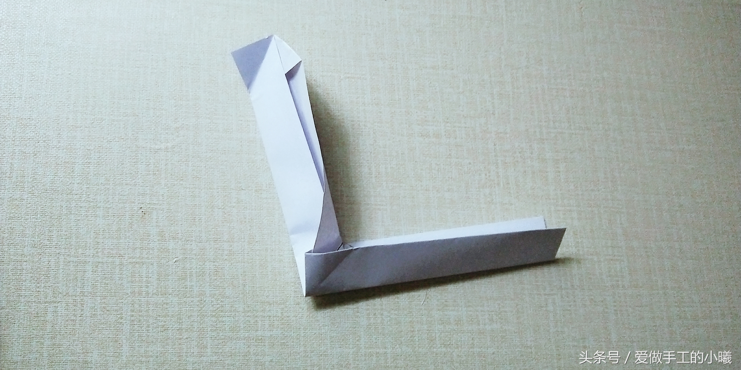 回旋飞镖折纸简单版,折纸风火轮飞镖方法