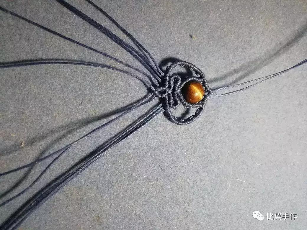 妡——有孔吊坠编制（比翼手作）