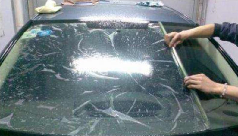 车窗贴膜后一键升降失灵了怎么办,车窗贴膜后误操作升降车窗了