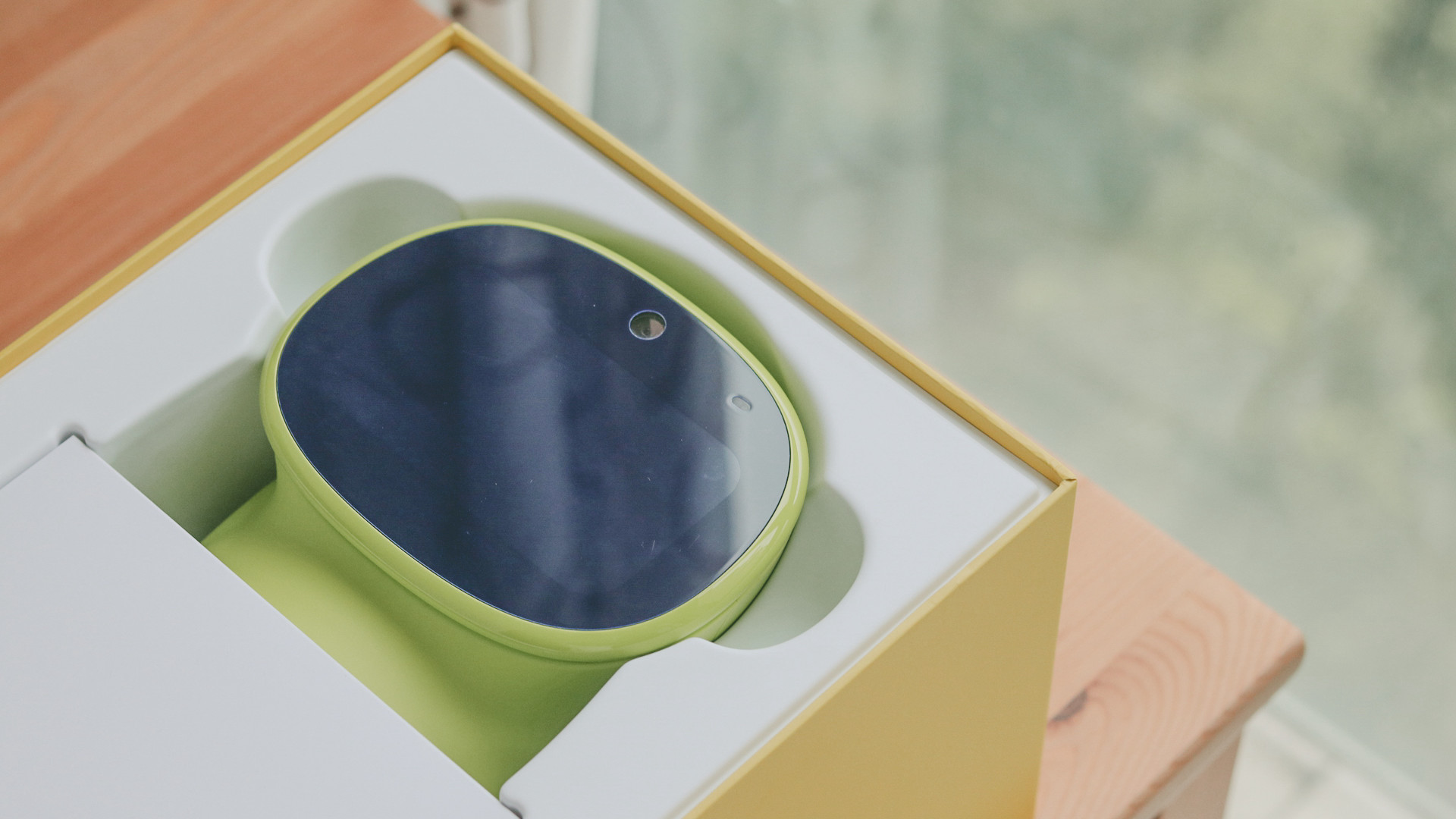 儿童学习陪伴机器人操作,幼儿陪伴儿童教育机器人