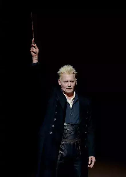 动漫迷盛宴！《海王》《哥斯拉》佳作连发，绝美Coser上演变装狂欢