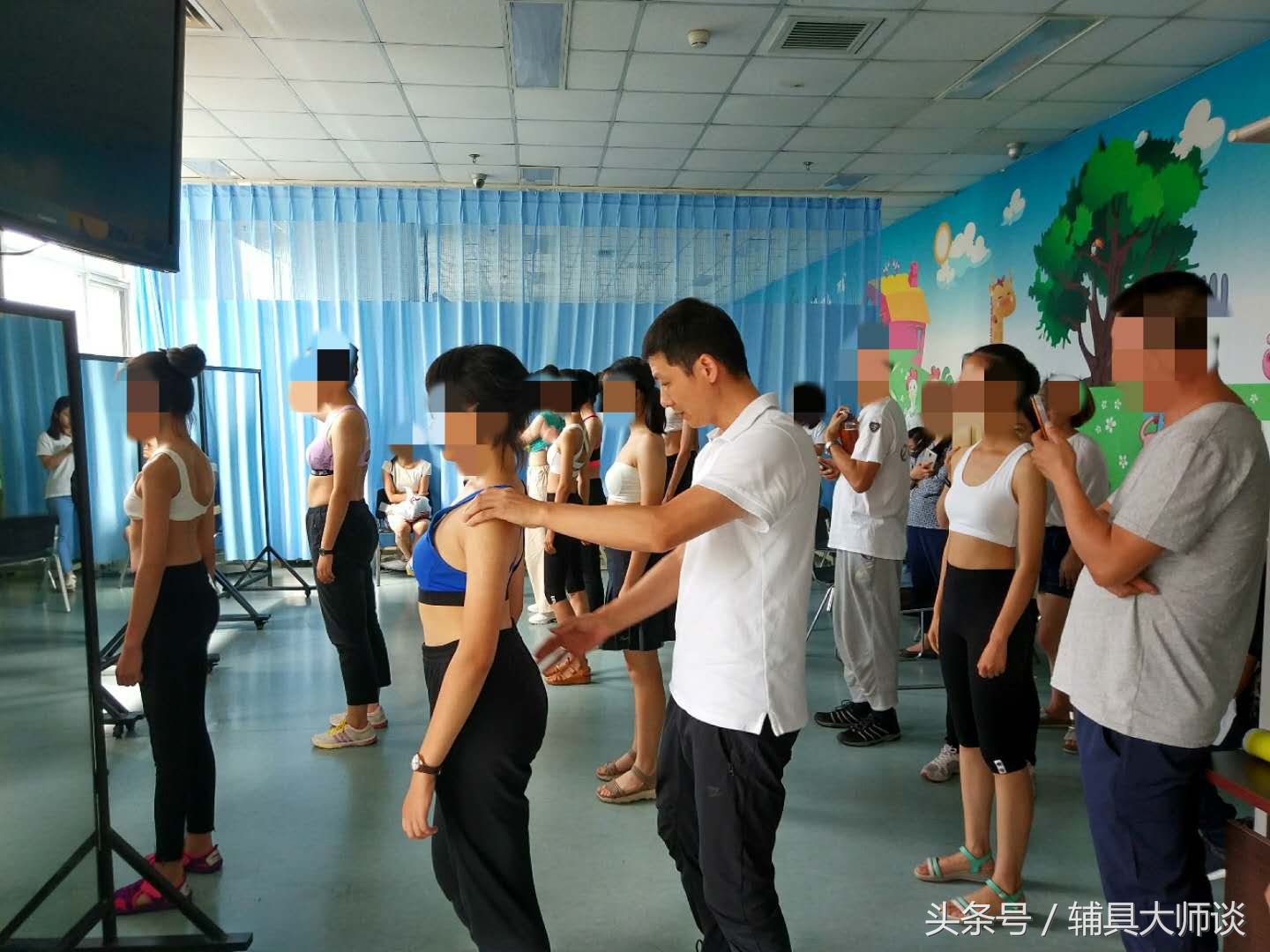 施罗斯脊柱侧弯康复训练,施罗斯脊柱侧弯矫正中心