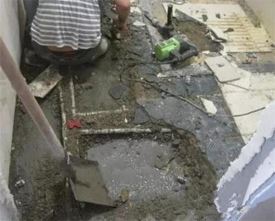 卫生间漏水补修的师傅,卫生间渗水修补施工师傅专业口碑