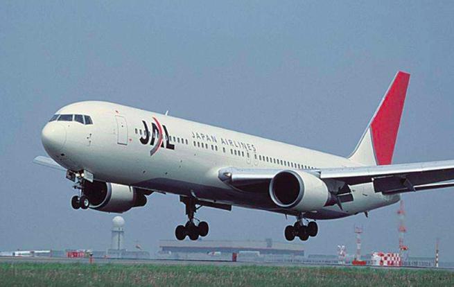 日本航空“忽悠”中国人，涉台称谓存两面性，网友：应限制航行