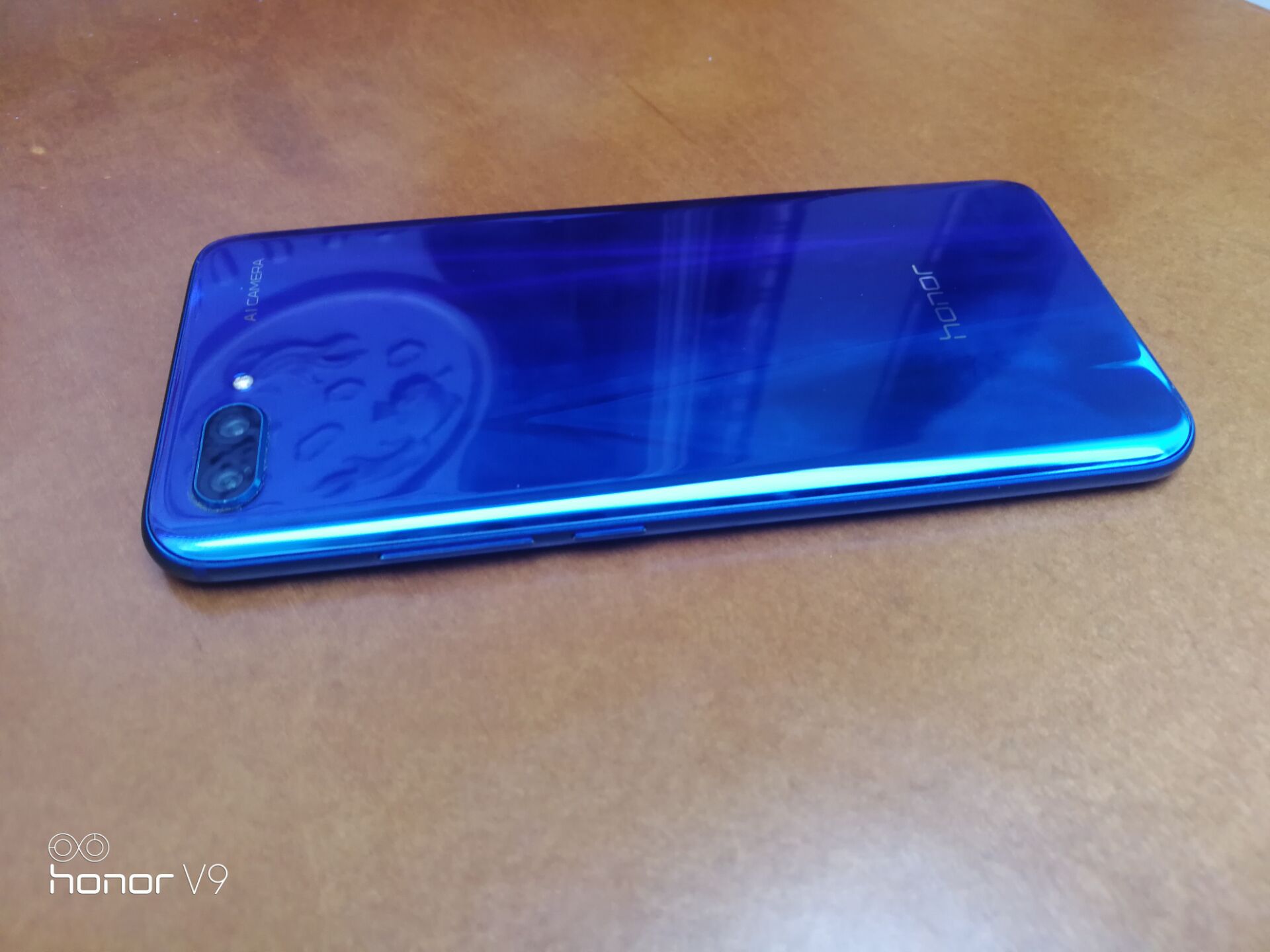 荣耀v9和荣耀10对比,荣耀10和荣耀v9