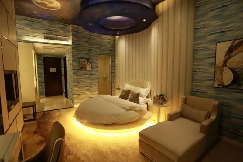 西昌火把节旅游线路攻略,西昌火把节一日游攻略