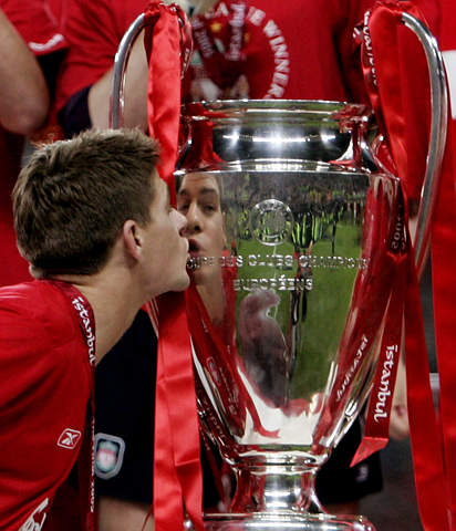 足坛仅9人拿过欧冠+世界杯+金球奖,足球只有冠军才有荣誉吗