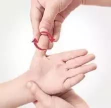 宝宝湿疹和痱子可不一样,这个方法学会了,对付湿疹最好了!