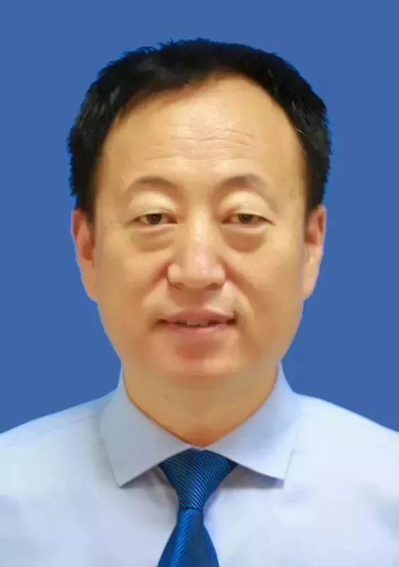 腰椎间盘突出压迫神经腿疼脚掌麻,腰椎间盘突出的真相您了解吗