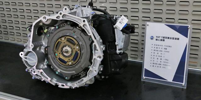 第三代名爵6发动机哪款最好用,吊打思域的名爵6