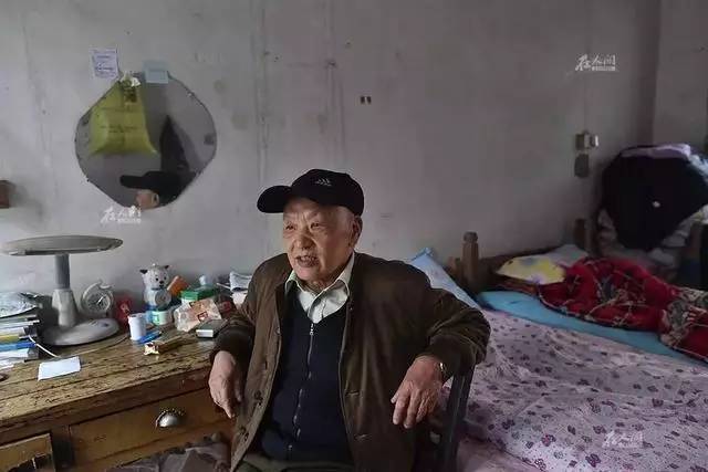 直击高考工厂毛坦厂,毛坦厂亚洲最大高考工厂