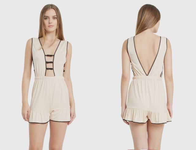 电视剧女子穿睡衣取快递,女子穿睡衣拿快递