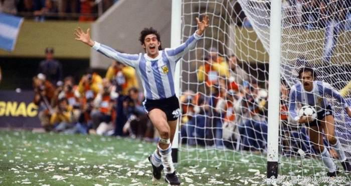 无冕之王荷兰缺席上届世界杯,无冕之王荷兰重回世界杯首胜是谁