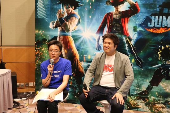 婕敾涓昏绌胯秺鍒扮幇瀹炰笘鐣屾潵鎶ヤ粐,婕敾浜虹墿璺戝埌鐜板疄涓栫晫