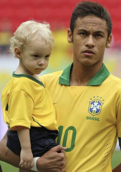 学校上台领奖超燃帅气足球怎么拍,颁奖典礼名场面足球