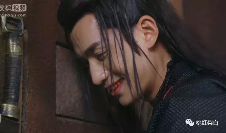 和朱一龙尬聊了十分钟，终于知道他被吹爆的理由了！真宝藏男孩儿