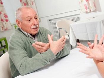 癫痫发作时急救措施,癫痫羊角风发作如何急救