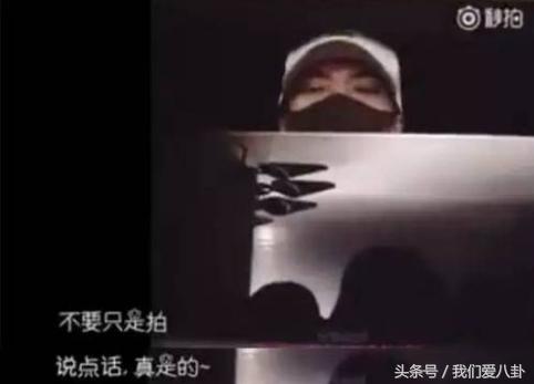 朱正廷蔡徐坤超甜对视害羞,朱正廷蔡徐坤高甜瞬间