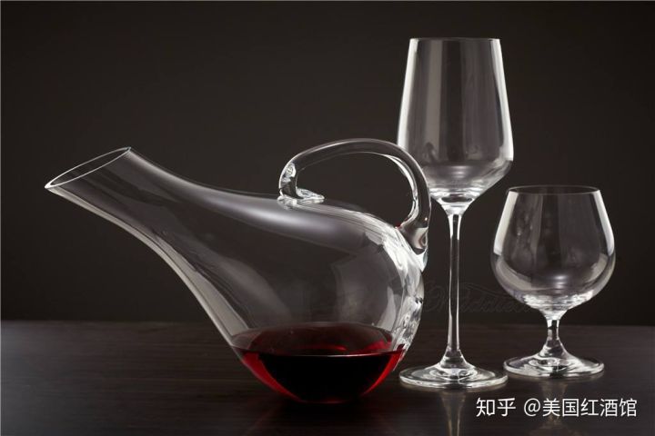 醒好的葡萄酒可以下次喝吗,葡萄酒醒酒多长时间最好喝