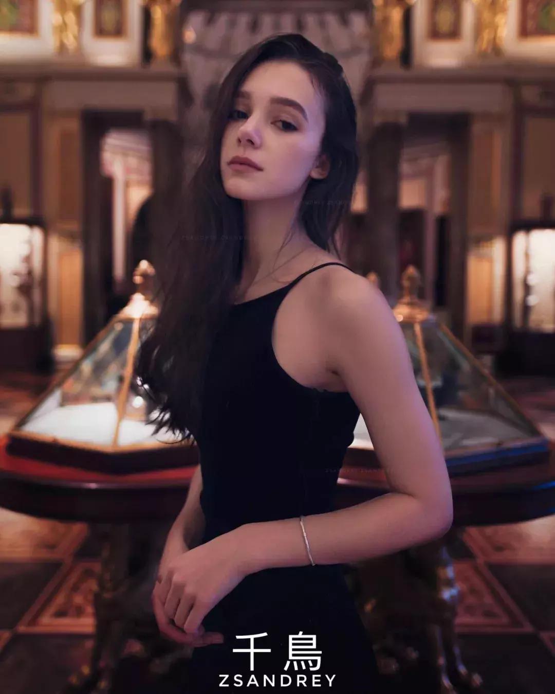 抖音30万赞，勾搭俄罗斯小姐姐拍照套路get