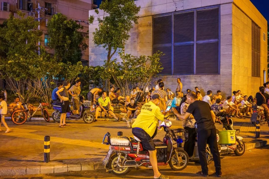 武汉市外来务工人员,武汉打工人的日常